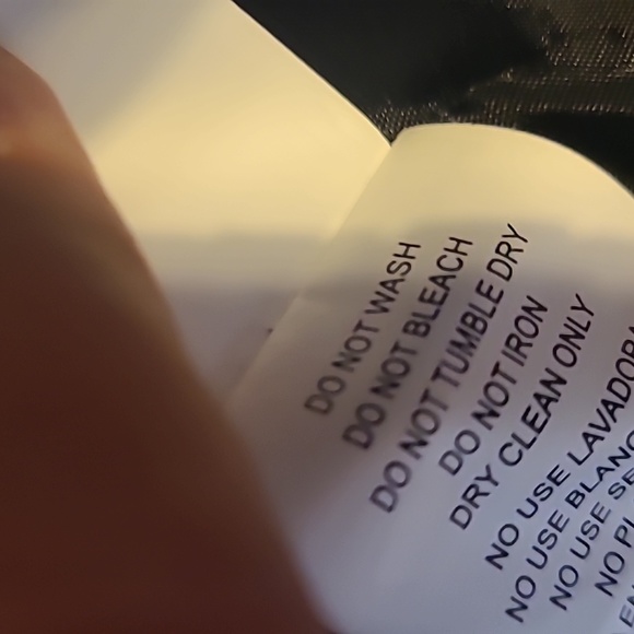 Isaac Mizrahi jacket coat. Size medium - Picture 9 of 9